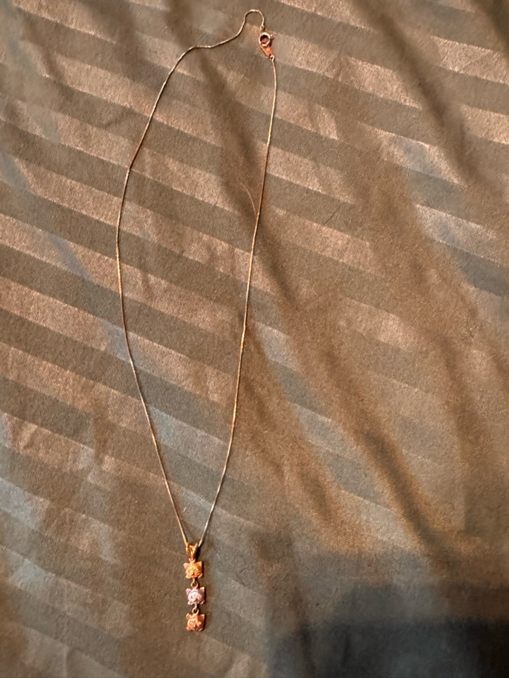 18k Real Gold Necklace w/ Trio Cat Pendant – Yellow, White & Rose Gold